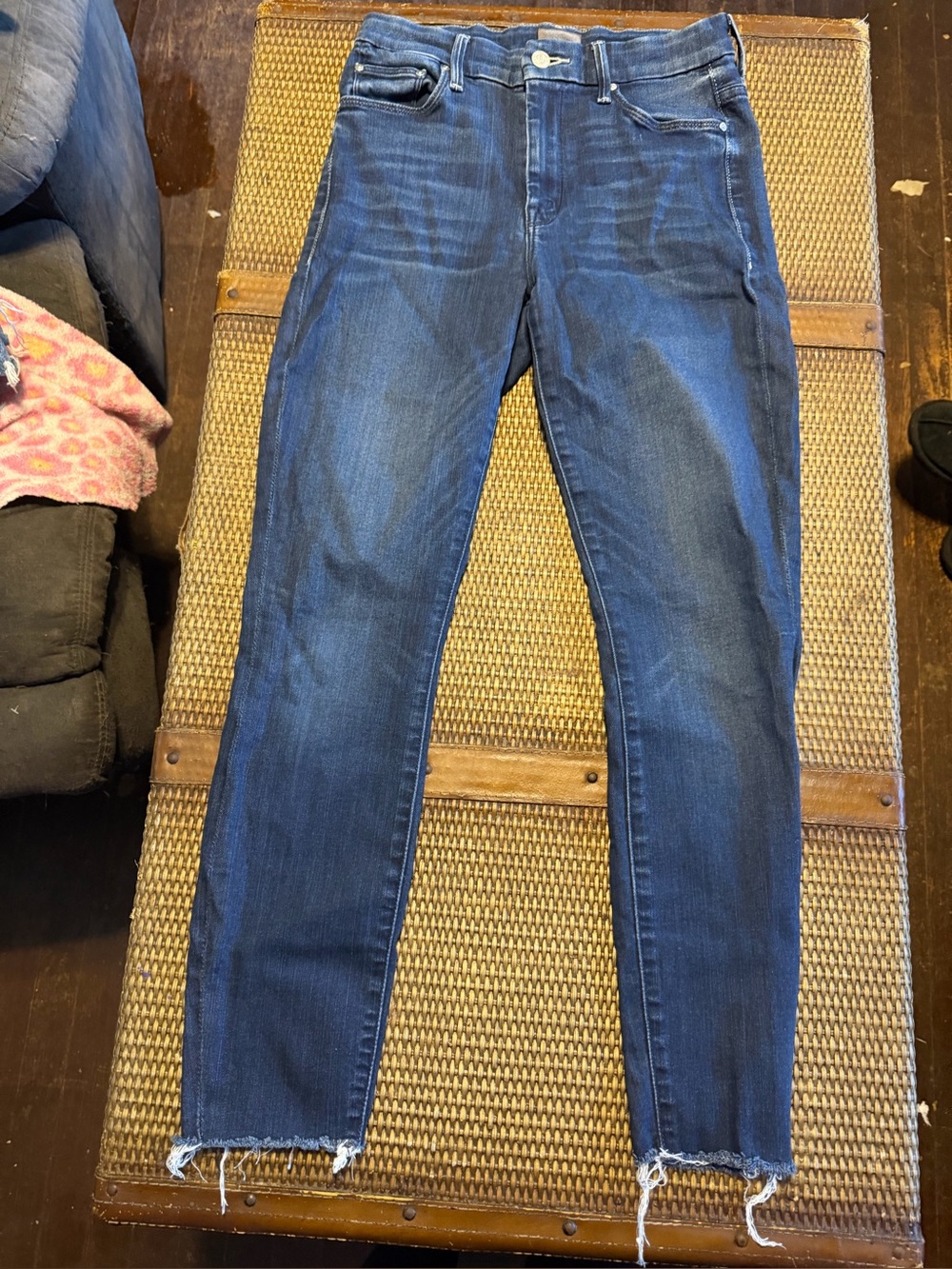 Mother Jeans High Waisted Looker Ankle Fray Size 27